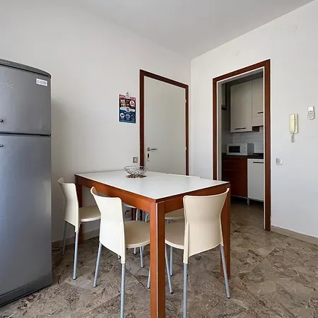 Smeralda Smart, 5 Posti Vicino Al Mare E Alle Terme アパート
