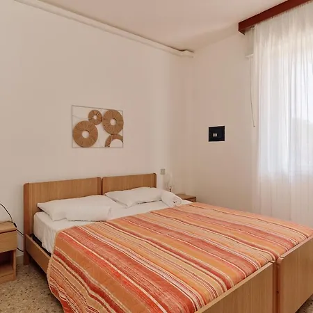 Apartment Smeralda Smart, 5 Posti Vicino Al Mare E Alle Terme Bibione